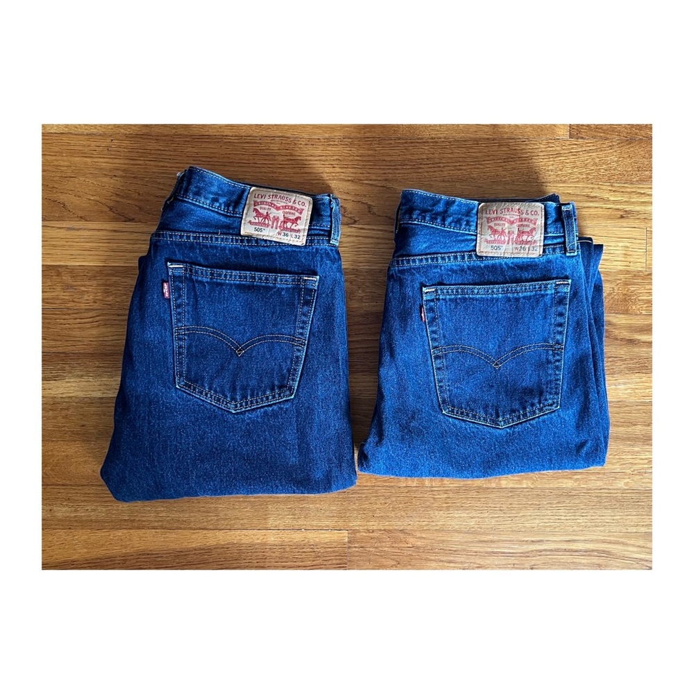 Levi's Jeans Mens Size 34 x 32 Regular Fit 505 Straight Leg Dark Wash Blue Denim
